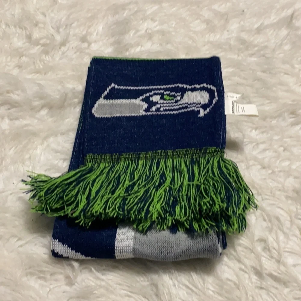 Forever Collectibles NFL Unisex Seahawks scarf